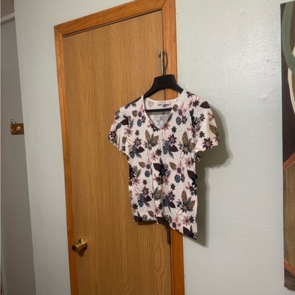 Loft XS Multi-Color w/Floral Print 100% Cotton Short Sleeve Knit Top - EUC
